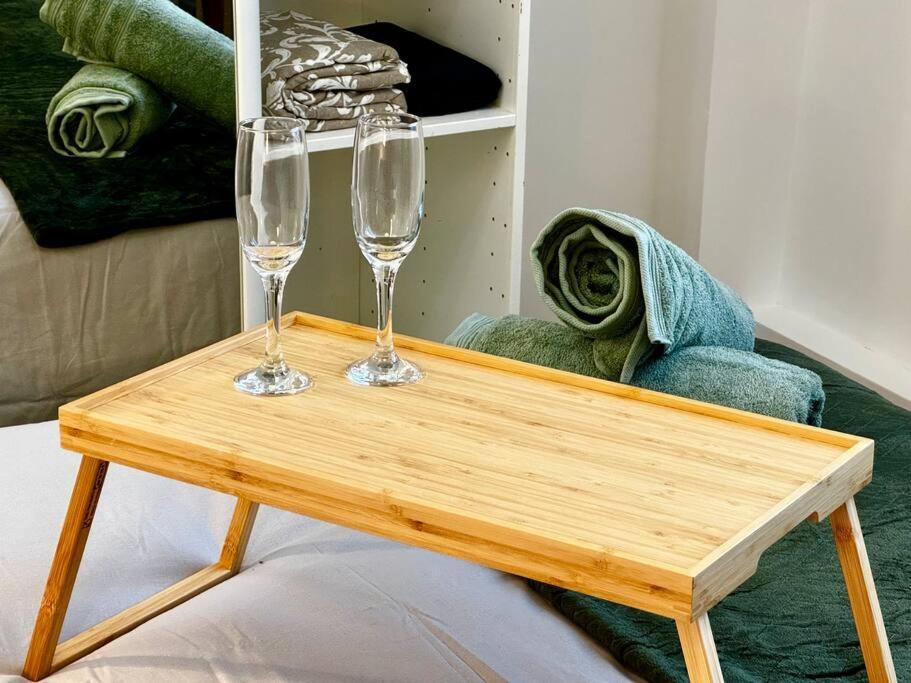 Champs-Elysees - Suite For 2 People Paris Luaran gambar